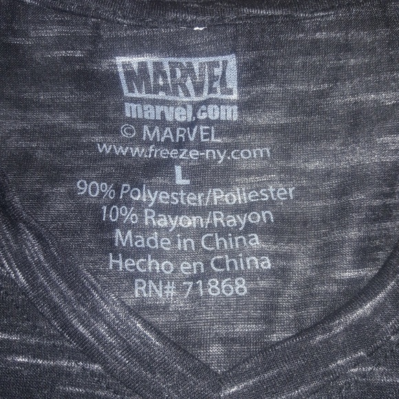 2x$18 Marvel Captain Shield America T Jr L NWOT - Picture 3 of 8